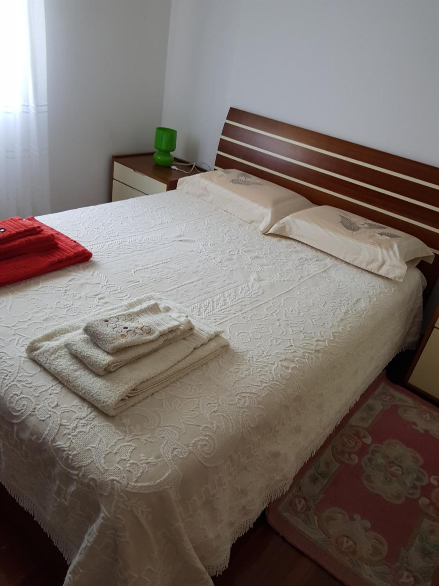 Apartamento Moradia Rotunda Dos Bois Montalegre Exterior foto